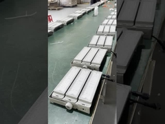 आउटडोर फील्ड लाइटिंग एल्यूमिनियम + क्लियर पीसी AC100-277V एलईडी स्टेडियम लाइटिंग
