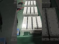 2700-6500K हाई मास्ट एलईडी स्टेडियम लाइटिंग आउटडोर इनडोर एरिना के लिए