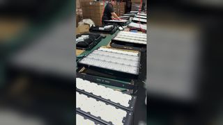 50000 घंटे के जीवनकाल और अनुकूलन योग्य विकल्पों के साथ IP66 वॉटरप्रूफ एलईडी स्टेडियम लाइटिंग