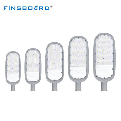 120lm/W उच्च दक्षता एलईडी स्ट्रीट लाइट IP66 वाटरप्रूफ और आउटडोर हाईवे लाइटिंग के लिए AC85-265V वाइड वोल्टेज के साथ