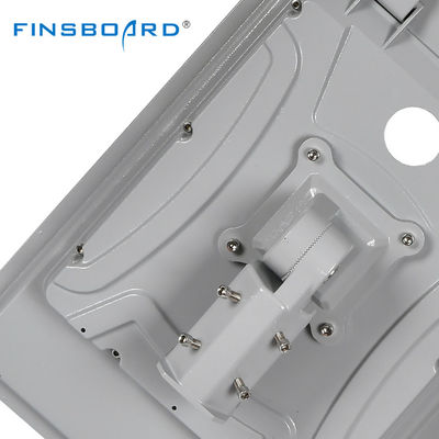 ऊर्जा की बचत जलरोधक आईपी65 ऑल-इन-वन सौर स्ट्रीट लाइट 50,000 घंटे के जीवनकाल और स्मार्ट एलईडी प्रौद्योगिकी के साथ