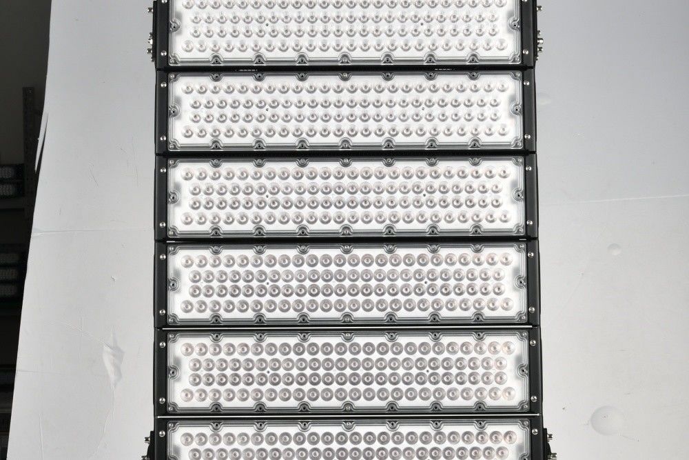 स्टेडियम लाइट एल्यूमीनियम पीसी 250w 500w 750w 1000w 1250w 1500w 2000w एलईडी हाई मास्ट लाइट
