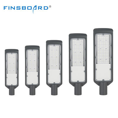 AC 85-265V IP65 वाटरप्रूफ LED स्ट्रीट लाइट 125lm/w लैंप चमकदार दक्षता के साथ